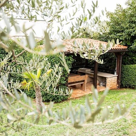 Villa Claudia Kaštelir Esterno foto