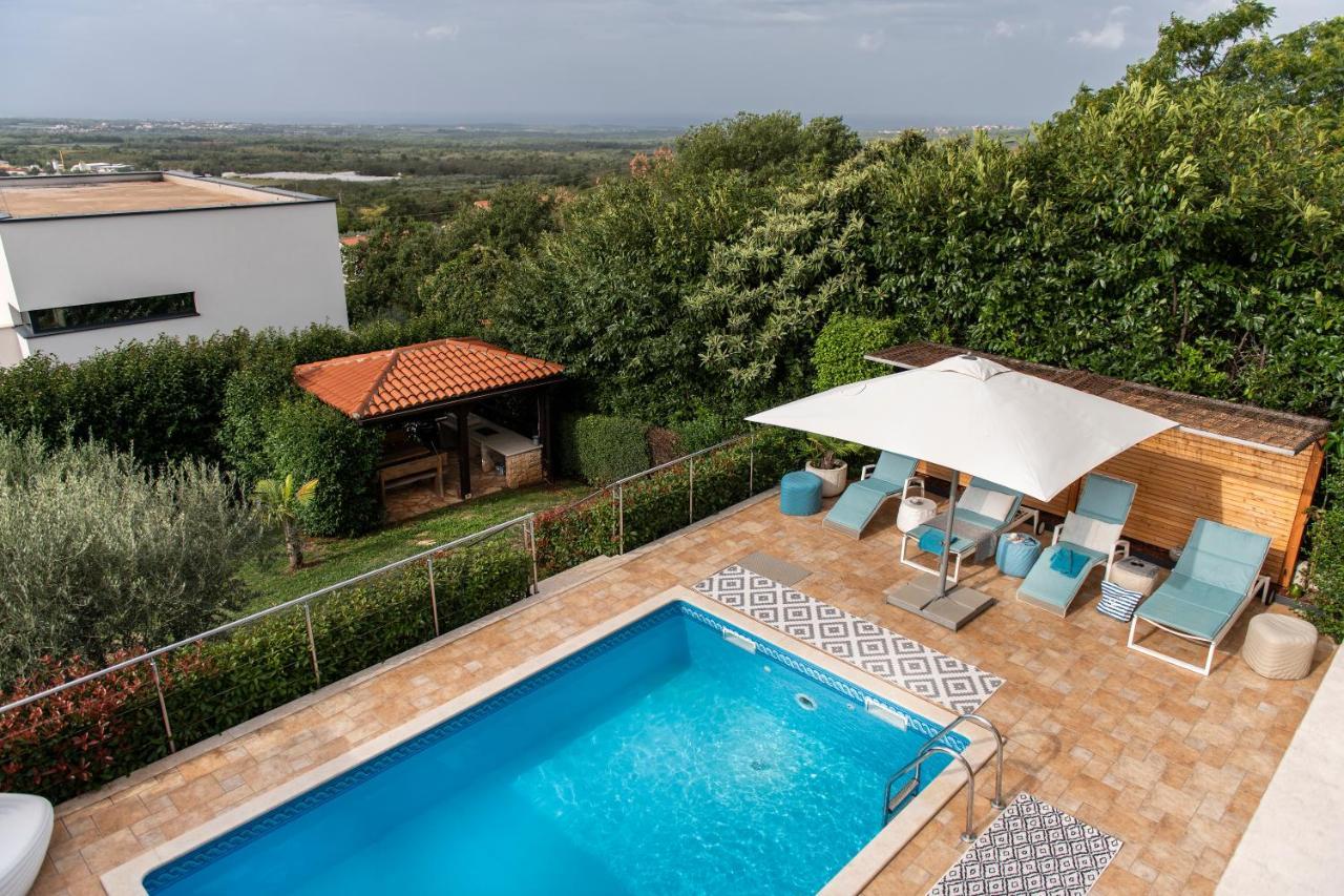 Villa Claudia Kaštelir Esterno foto